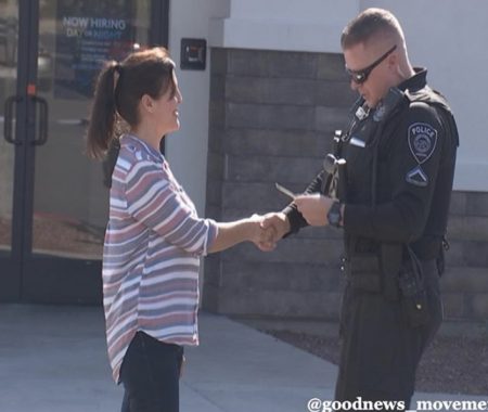 Nothing but Love Notes to Support First Responders